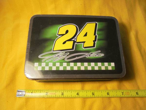 1st Edition Collectible NASCAR #24 Jeff Gordon Pocket Knife in Tin!! $ 1