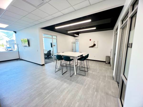 $195 Oficina Virtual Lista para Ti – ¡Sin Cuota de Instalación para Empezar! (Logan)64149672110850122