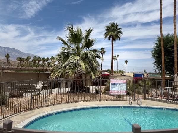 $1,395 / 1br - Cathedral City Courtyard – Remodeled 1 Bedroom (cathedral city, palm springs)63668353674371120