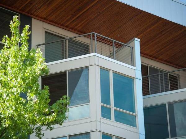 $2,005 / 1br - 569ft2 - Washer and Dryer in every unit, Video Monitored Parcel Room (Seattle)63688497744515124
