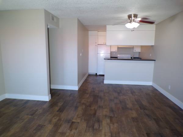 $1,890 / 2br - 875ft2 - 💥😮 Available Now – Don’t Wait! (Sacramento)63844738468993122