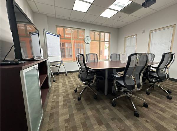 Get a Meeting Room When You Need It ! 1