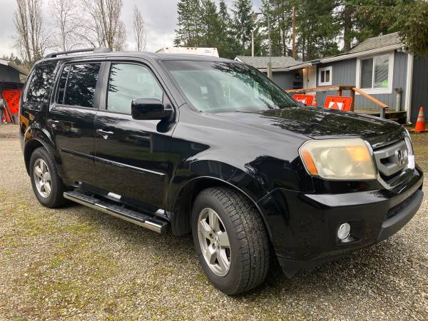 Honda Pilot - $5.500 (Port Orchard)63473631551105121
