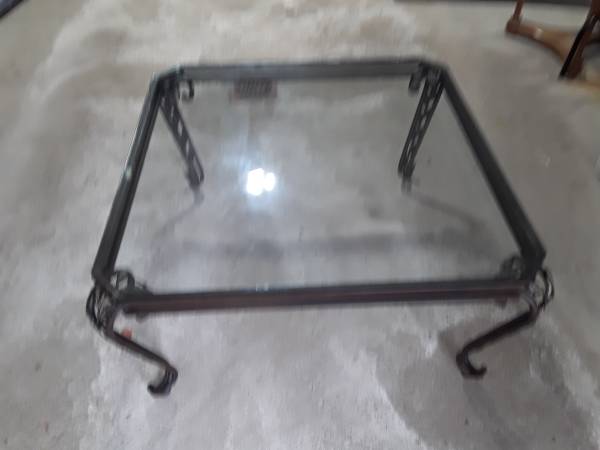 Glass coffee table 1