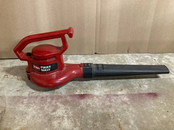 Toro Power Sweep Blower 1