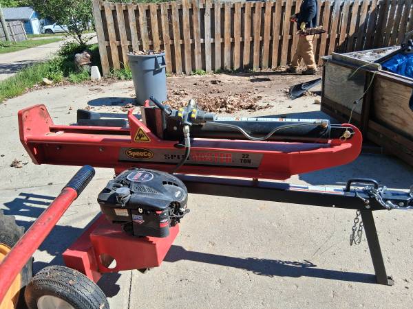 Log Splitter 1