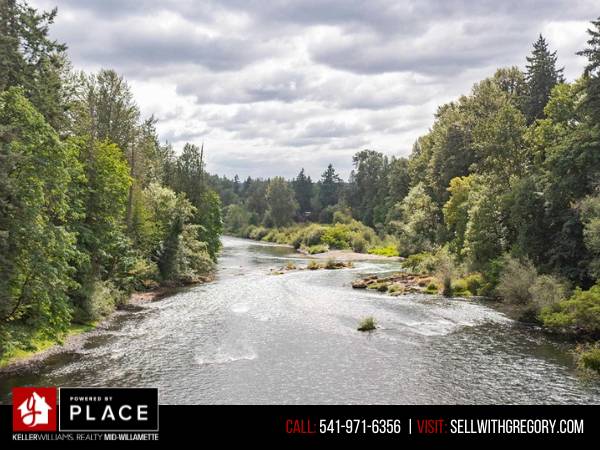 $539,900 / 3br - 1734ft2 - Modern Comfort, Riverfront Access & Room to Roam! (Sweet Home OR)63624669237889123