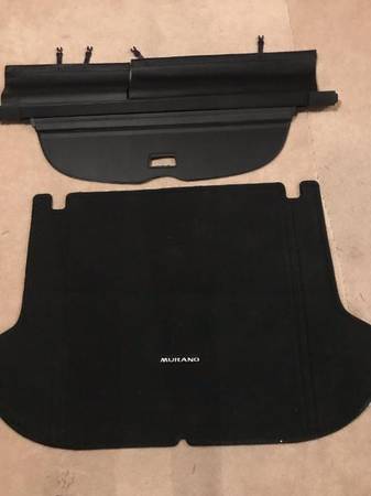 2015-2024 Nissan Murano tonneau cover and cargo mat 1