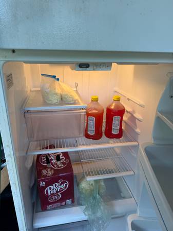 Refrigerator 1
