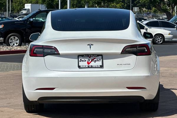 Sedán Tesla Model 3 blanco perlado multicapa 2020 - $30,998 (_Tesla _ _ Model 3 _)63613208107137123
