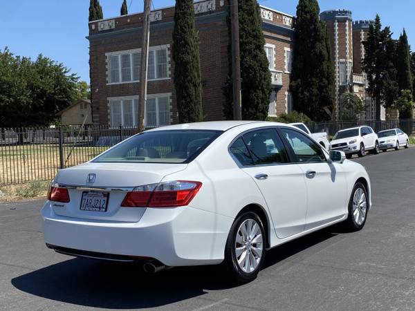 2013 Honda Accord EX-L – 70K Miles – Leather – Clean Title – Super Cle - $16,95063470781294595123