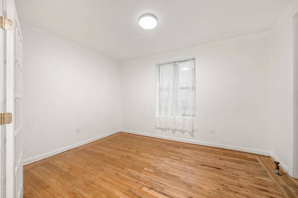 $400,000 / 2br - Washington Heights/Riverside Drive: 4 Rooms Your Way (Inwood / Wash Hts)63912045197826123