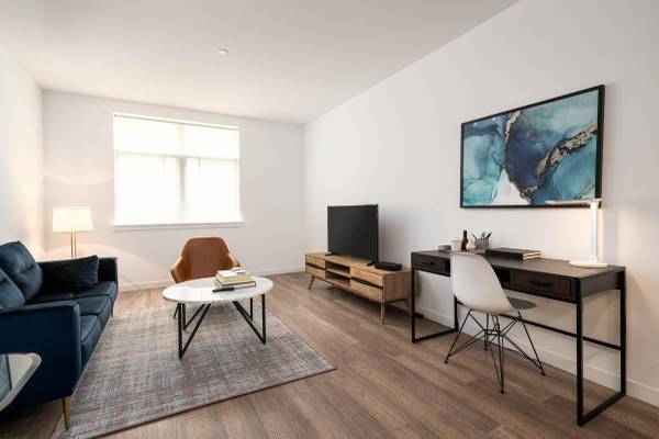 1 Spacious Kitchens, Wood-Style Flooring, Quartz Countertops 1