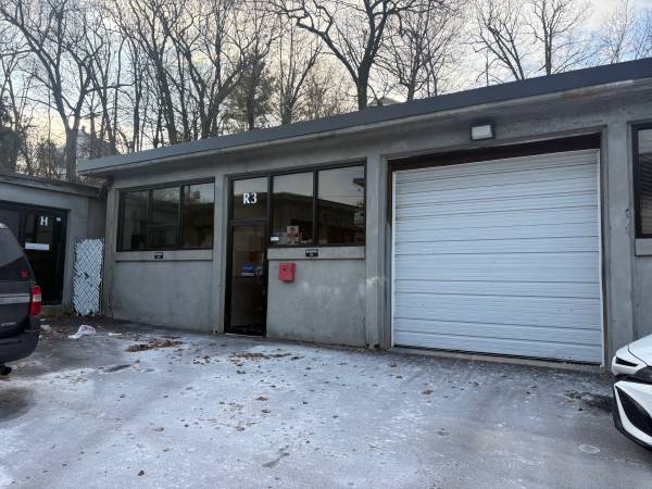 1,000 SF Industrial/Contractor Unit - Route 93/Montvale Ave 1