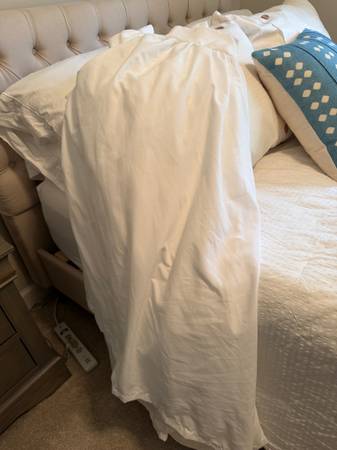 Dorm bed dust ruffle 1