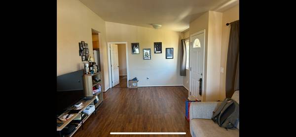 2br 2 bath Apt 2400.00  850sqft 1