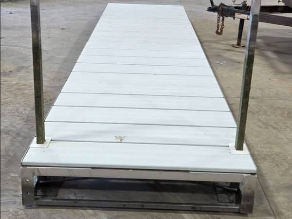 Porta Dock 4x16 add on section 1