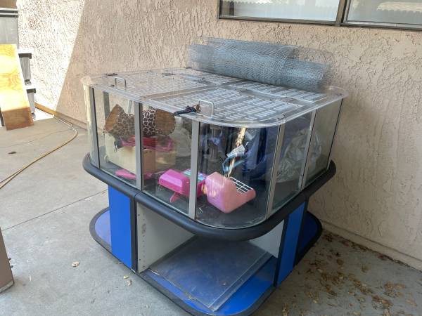 Small Animal Enclosure 1