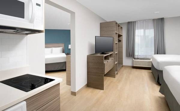 $2,044 / 1br - Your New Apartment Alternative Awaits - 1st Month Manager's Special! (15637 W Valley Hwy, Tukwila, WA)63659499679617123