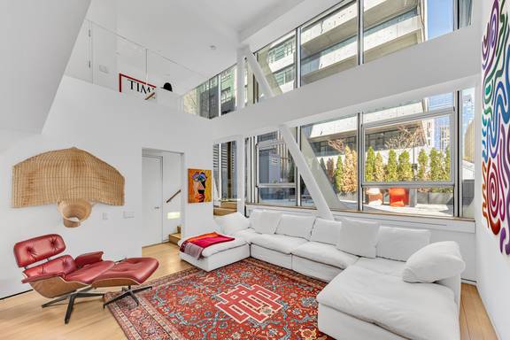 DUPLEX DRAMA PLUS outdoors!! Only 1 of 2 in this CONDO

$2,850,000

                        Chelsea