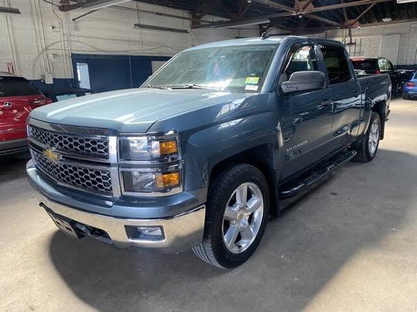 SILVERADO MODELO 2015 1
