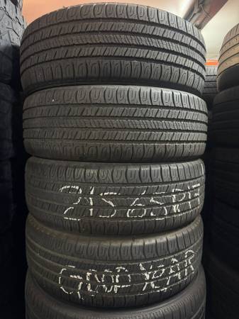 17" Tires Set of Used 215/65R17 Goodyear 1