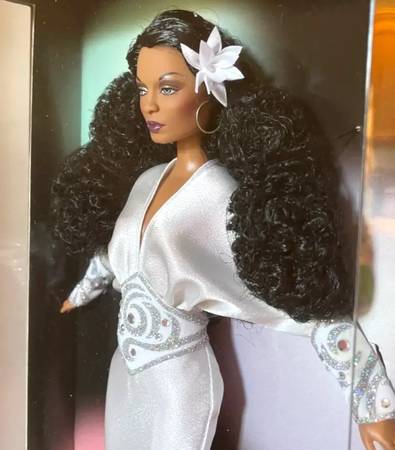 Colección de muñecas Barbie de Mattel del 2003. ¡Bob Mackie! Muñeca Barbie de Diana Ross - $200 (Palm Springs, CA)62918239307778120