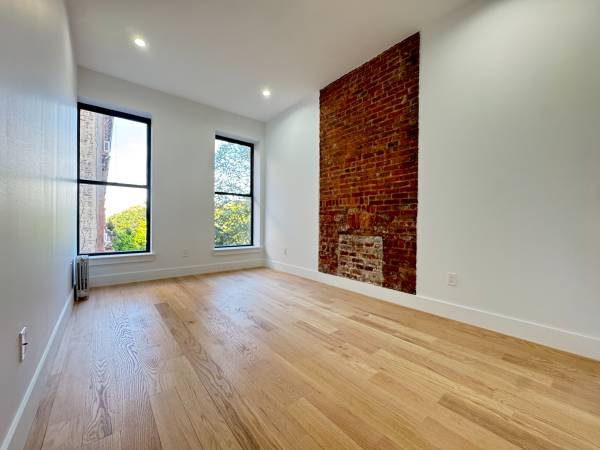 $9,915 / 7br - NO FEE! HUGE 7 Bed / 3 Bath W/Laundry, Located in Prime Clinton Hill! (Clinton Hill/ Bed- Stuy)63854480105345123
