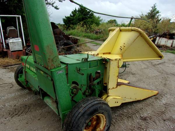 John Deere Model 34 1 Row Chopper - $1,300 (Mayview)63471026177411123