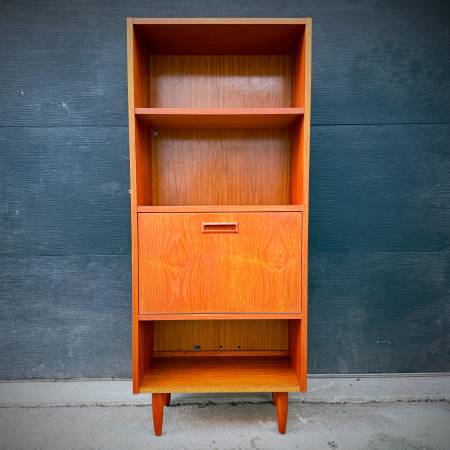 Slim profile compact mid century modern teak bar cabinet shelf 1