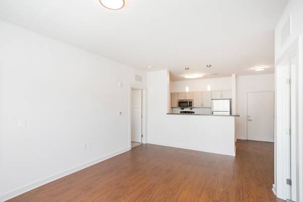 $1,361 / 1br - 764ft2 - ✨ Limited-Time Special! ✨ Move in by October 18th and enjoy 6 WEEKS FR (South Nashville)63924811042050122