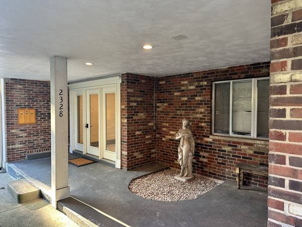 $2300.00 / 2br - 1650ft2 - 2 Bed, 2.5 Bath w/Balcony - East Walnut Hills63685944001411120