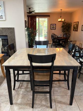 Solid Wood Counter Height Dining Table & 4 Chairs 1