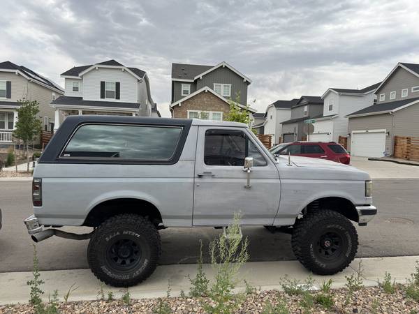Ford Bronco 1989 - $8.000 (Aurora)63619639986947120