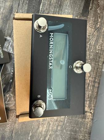 ギター Morningstar MC3 MIDI Controller Introducing the Morningstar MC3 MIDI Controller - YouTube
