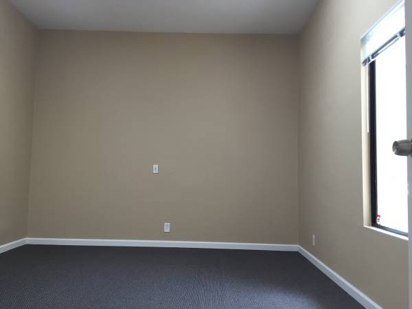 1 Office Room for Rent Clement St. 1