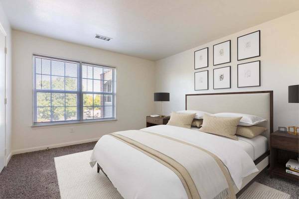 $1,800 / 2br - 978ft2 - Built in Book Shelves, Clubhouse, Laundry Facilities (4542 Bromley Ln, Brighton, CO)63920603633666120