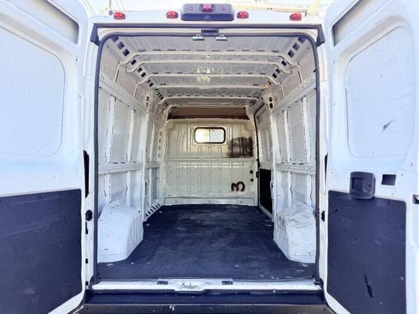 2025 RAM ProMaster 3500 Tradesman - Photo 6