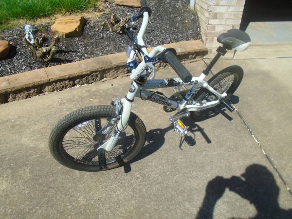 mongoose bike 1