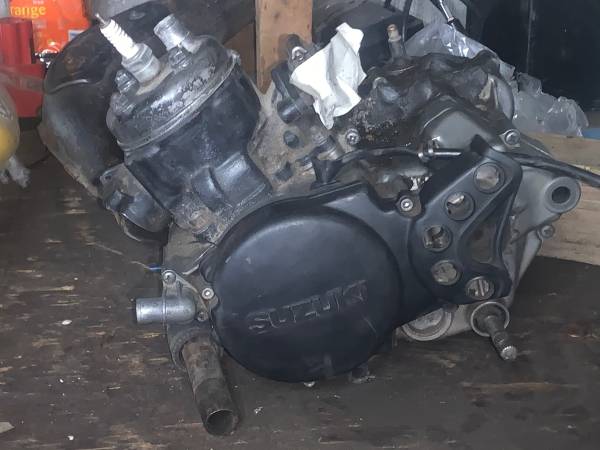 Suzuki rm 80 engine 1