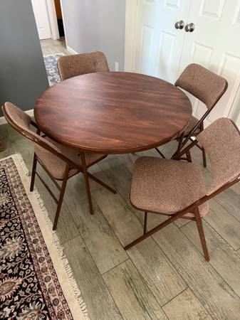 Samsonite Card Table & Chairs 1
