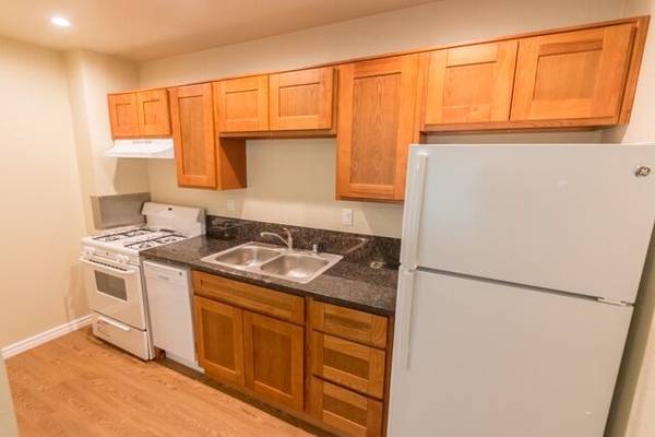 $1,450 / 1br - 500ft2 - Fall Special - 1 Month Free! Contact us Today Ready NOW! (West Sacramento)63900567279106120