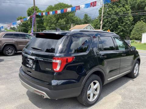 2017 Ford Explorer XLT 4X4 - $14,876 (HUDSON FALLS)63441391751299123