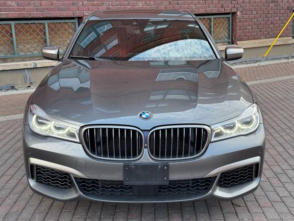 2018 BMW M760i xDrive AWD 4dr Sedan. ¡601HP V-12! SIN ACCIDENTES! 2 PROPIETARIOS - $29,995 (WICHITA KS)63612053367939121