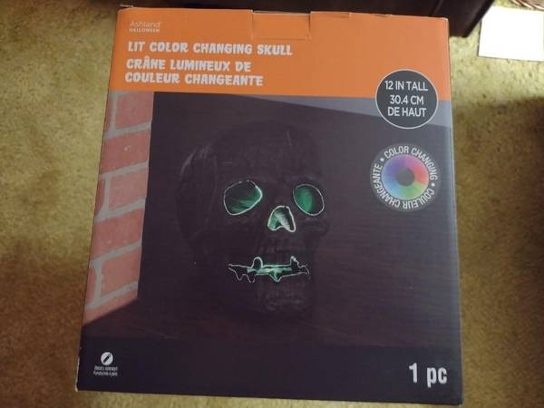 6 Color Light Changing Skull 1