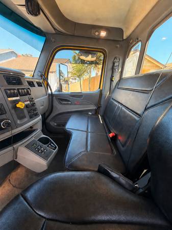2017 Peterbilt 357 Super Tag - Photo 2