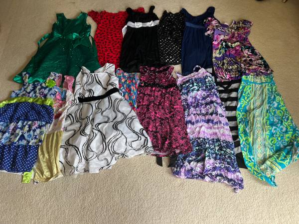13 GIRLS DRESSES, SIZE 10/12 -EXCELLENT CLEAN CONDITION! BOUTIQUE TOO! 1