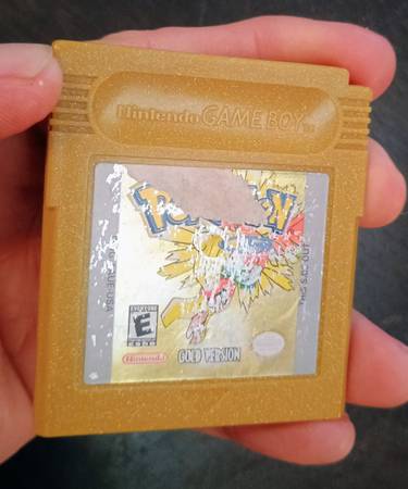 Pokemon gold version Gameboy 1