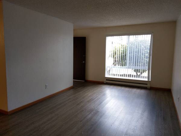 $2,595 / 2br - 995ft2 - 6 Weeks Free 2x2 Available Now at The Port Apartments (BELLEVUE)63885127962883121