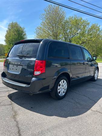 2013 Dodge Grand Caravan - $7,295 (Brewerton)63442707916547123
